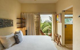 Casa Mia El Cuyo Eco Beach Boutique Hotel